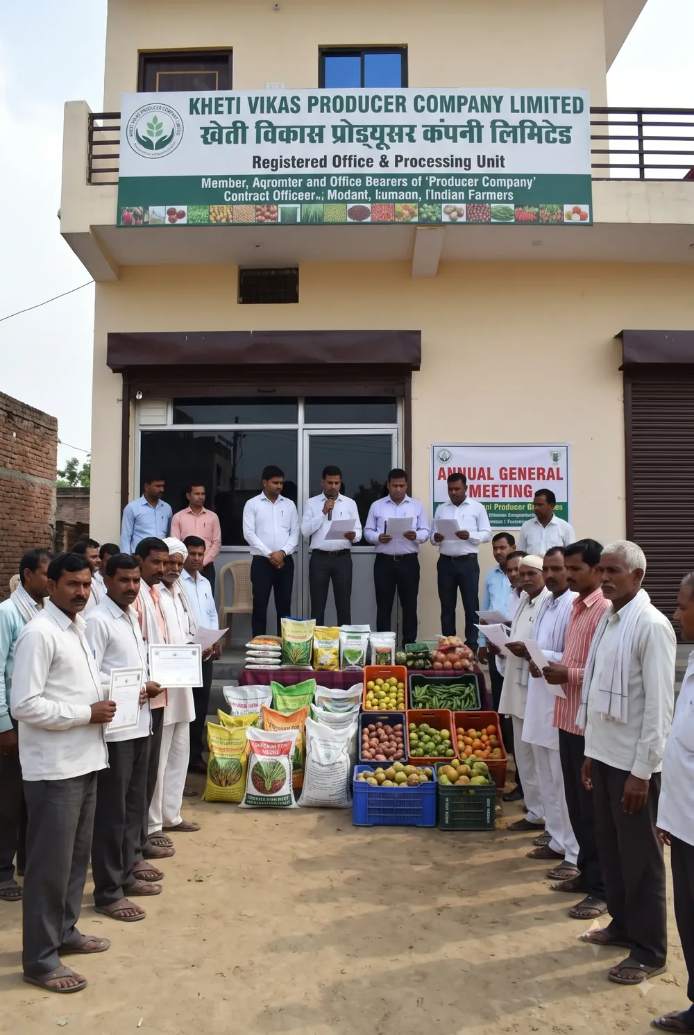 Farmers and producers forming an FPO